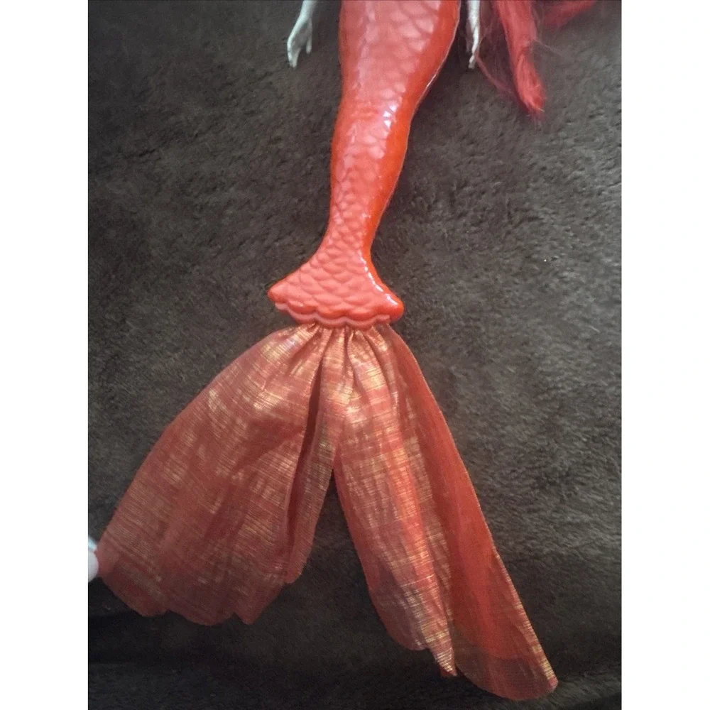 Barbie 2011 Color Reveal Mermaid Tattooed Red Hearts 12in doll 5in tail Mattel